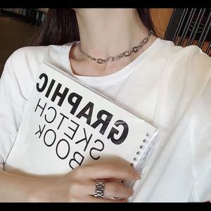 Cool Clavicle Necklace